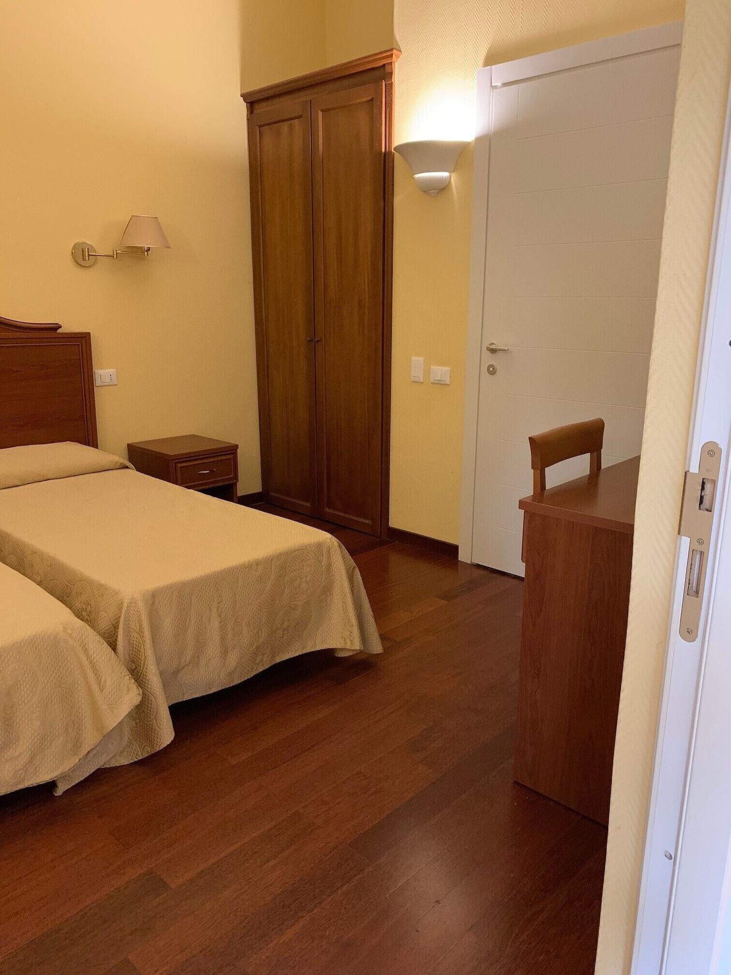 Hotel Villa Aricia أريكتشيا المظهر الخارجي الصورة