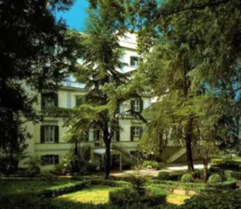 Hotel Villa Aricia أريكتشيا المظهر الخارجي الصورة
